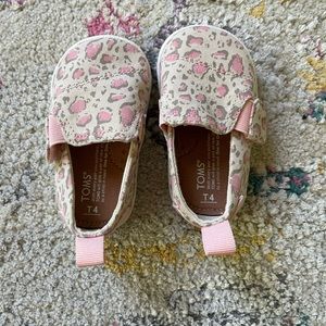 Toms for baby girl walker (size 4)